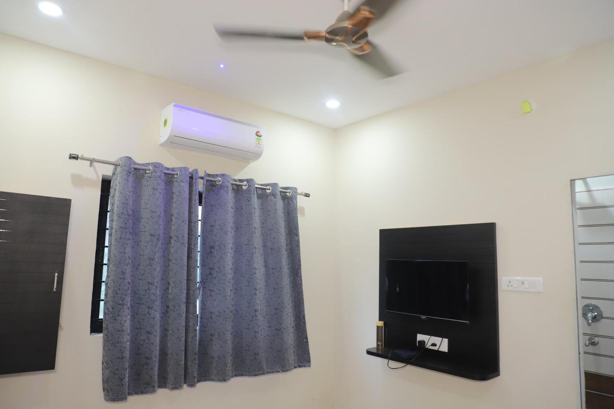 Satkar Home Stay Ujjain Exterior foto